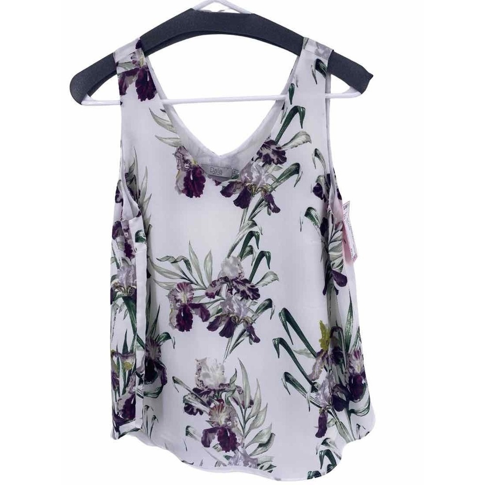 Dalia Ladies Size Medium Shirt